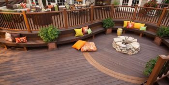 המדריך לבחירת דקים סינטטיים לגינה – יופי, עמידות וחסכון